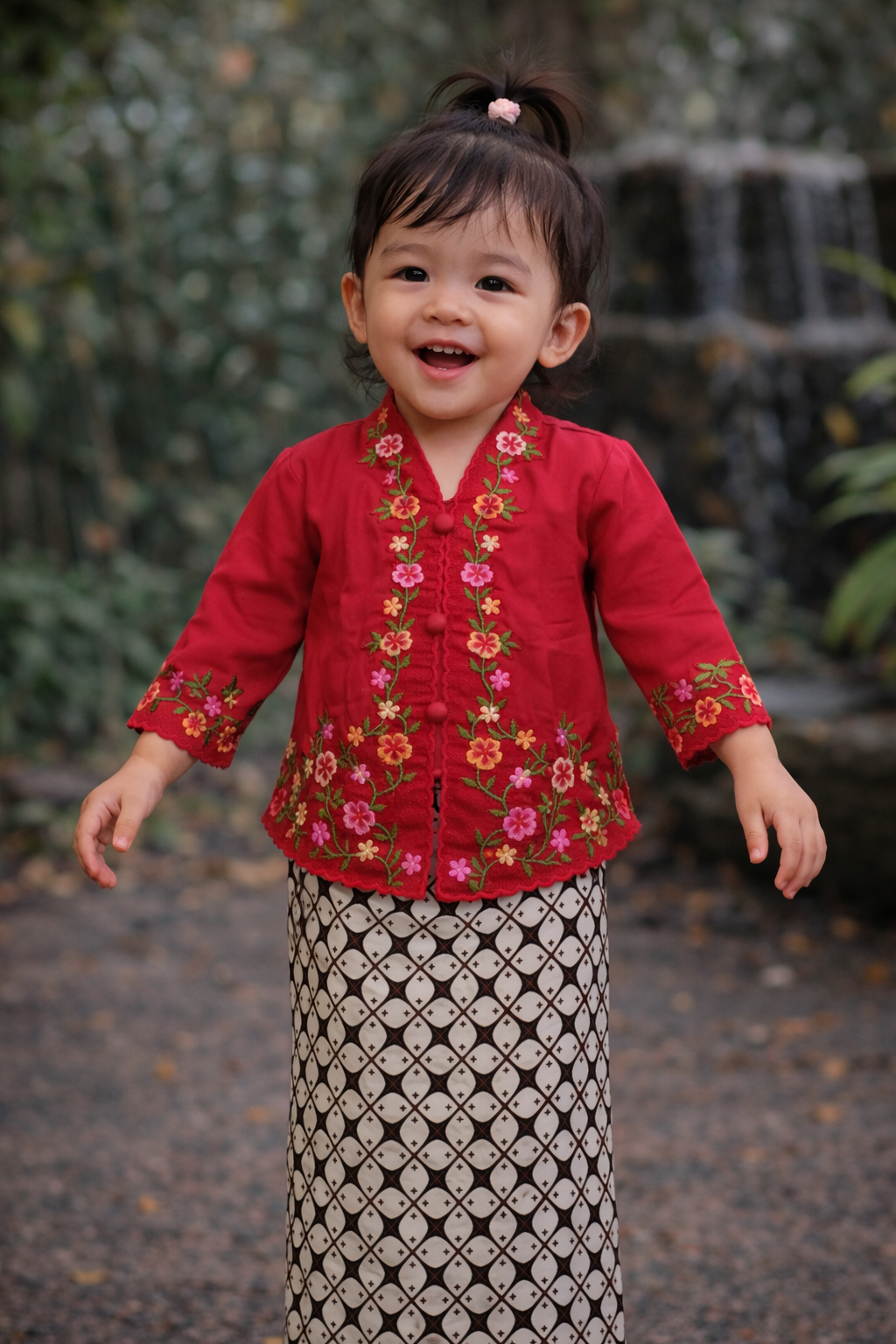 Red Kebaya Set